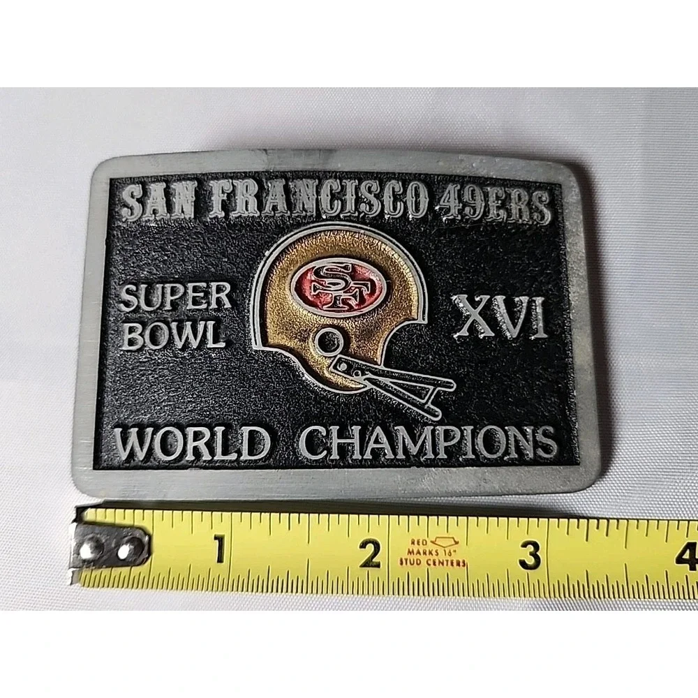 New Vintage 1982 San Francisco 49ers World Champions‎ Belt Buckle Super Bowl XVI